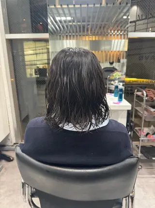 セミロング パーマ テーパーフェード TE$⚡️HINのヘアスタイル