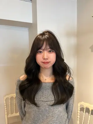 ロング カラー 塚本 希来のヘアスタイル