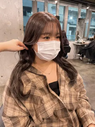 ロング カラー パーマ ヘアアレンジ メンズ キッズ ネイル マツエク・マツパ アイブロウ 透明感カラー・レイヤ ー🎀amika🎀のヘアスタイル