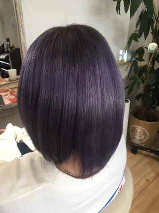 カラー Atelier 大内のヘアスタイル