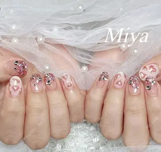 ネイル 🌷 Mooning 🌷のネイルデザイン