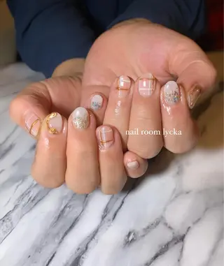 ネイル ネイルルームリッカ 𝐦𝐚𝐲𝐮のネイルデザイン