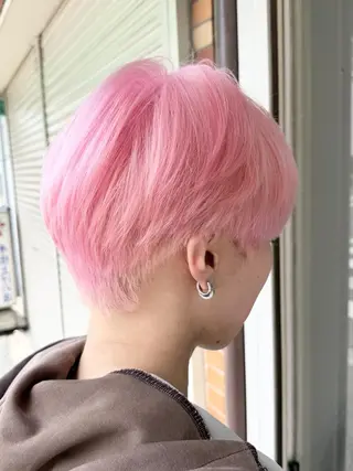ショート ニューモナ 来来亭堺白鷺店前のヘアスタイル