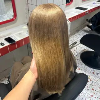 セミロング カラー 🎀イエベカラー🎀 /レイヤー/ゆうかのヘアスタイル