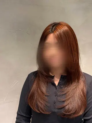 ロング アサノ メグミのヘアスタイル