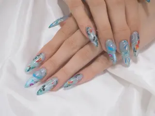 セミロング 中道 彩花のネイルデザイン