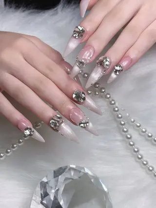 ネイル サリー ネイル　ラボのネイルデザイン