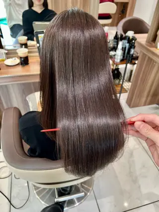 ロング 髪質改善縮毛矯正 谷口雄太のヘアスタイル