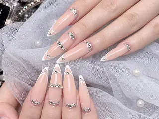 ネイル エツメ💅 長さ出し🎀デザインのネイルデザイン