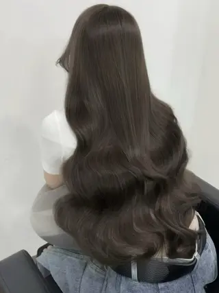 ロング カラー 【ioe 岡本】 🎀NOKO🎀のヘアスタイル
