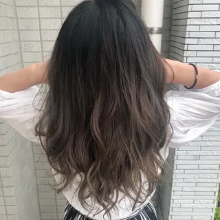ロング カラー トップスタイリスト/ アユミのヘアスタイル
