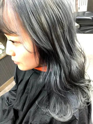 ロング カラー 田中 真理のヘアスタイル