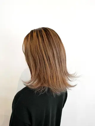 ミディアム カラー LadyBeetle 山本泰史のヘアスタイル