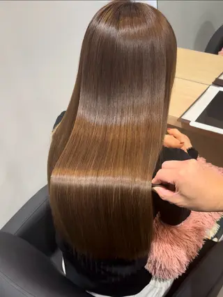 ロング 片山 輝のヘアスタイル