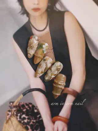 ネイル arm in arm ︎✿Yamamotoのマツエク・マツパデザイン