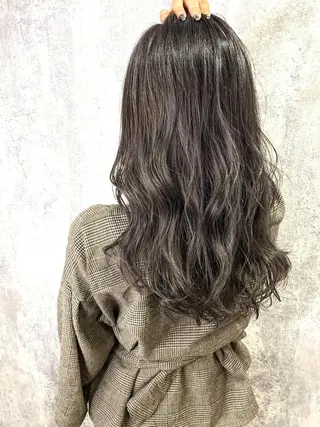ロング カラー パーマ ヘアアレンジ メンズ Zina福岡天神🪞 髪質改善🪞レイヤーのヘアスタイル