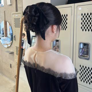 ミディアム ヘアアレンジ SiLO yuri andoのヘアスタイル