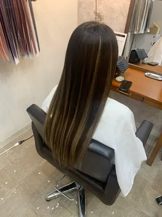 ロング 最安値エクステサロン SHOW ROOMのヘアスタイル
