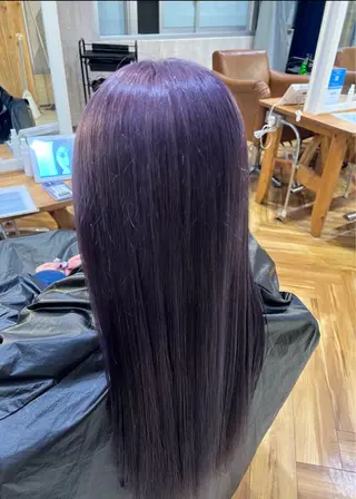 ロング 吉田 敦月のヘアスタイル