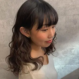 セミロング 今野 美栄のヘアスタイル