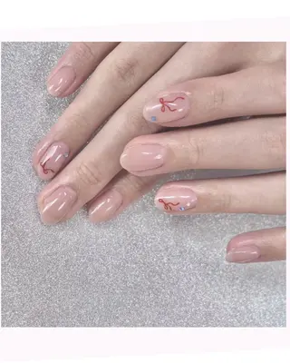 ネイル BEE NAILのネイルデザイン