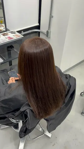 セミロング カラー ハイトーンカラー🔹 縮毛矯正/千葉洋佑のヘアスタイル