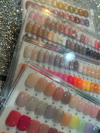 ネイル nail by R'eのネイルデザイン