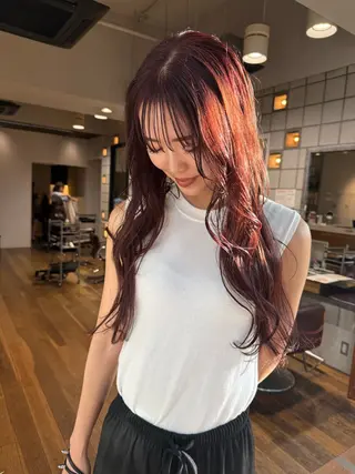 ロング 松本  夏海のヘアスタイル