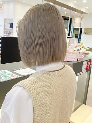 ショート カラー 🎀女性専門サロン RION🌸のヘアスタイル