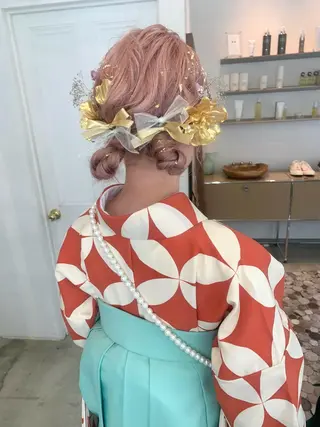 ヘアアレンジ wakana/ 柔らかベージュカラーのヘアスタイル