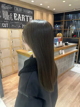 カラー ナチュラルうる艶 カラーミル🌙のヘアスタイル