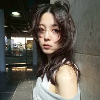 セミロング DEAN JECYのヘアスタイル