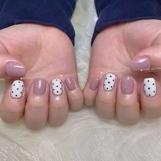 ミディアム ガー NAILのネイルデザイン