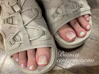 ネイル Bianca KIKUTIHARAのネイルデザイン