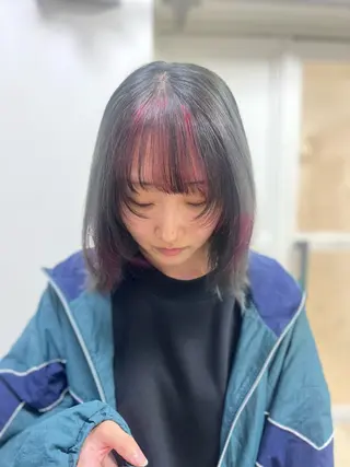 セミロング 【ただの天才 🎨】のヘアスタイル