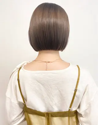 ショート カラー 【うる艶カラー✨】 YASU🐈⬛のヘアスタイル