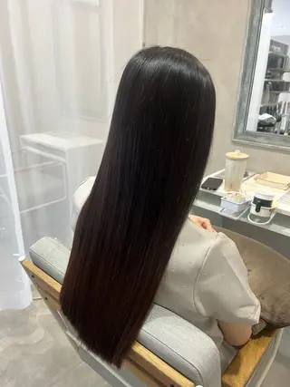 ロング 森 愛友のヘアスタイル