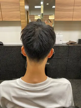 ショート メンズ メンズパーマモデル 大募集中のヘアスタイル