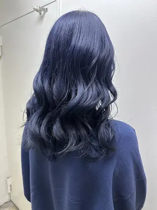 ロング 艶カラー⛄️💙 ゆきなのヘアスタイル