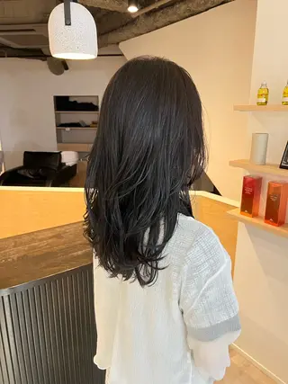 ロング 稲毛田 楓のヘアスタイル