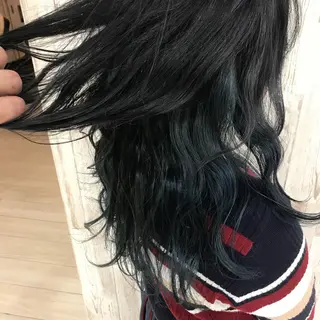 ミディアム カラー Oopsレイヤー 加藤澄都のヘアスタイル