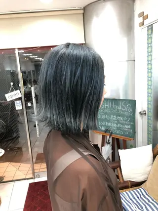 ミディアム カラー 海外デザイン好きな方 滝沢錬平のヘアスタイル