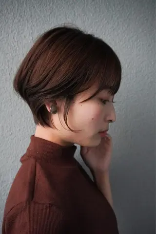 ショート レイヤーカットのプロ 大人ヘア宮森貴志のヘアスタイル