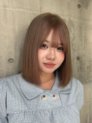 ショート カラー ハイトーン/ゆるふわ 🎨𖥔ׁTOMO♡のヘアスタイル