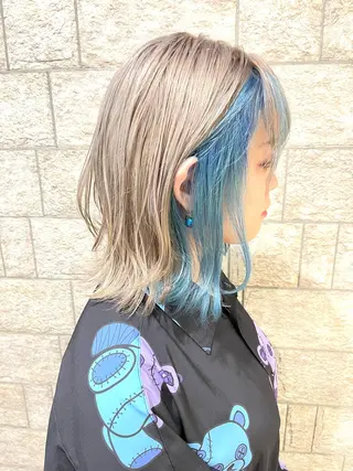 ミディアム カラー 東條 克義のヘアスタイル