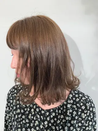 ミディアム カラー パーマ ヘアアレンジ 加藤 綾華のヘアスタイル