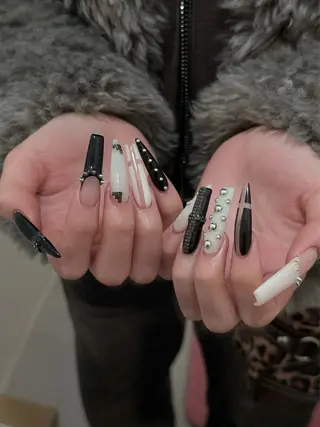 ネイル Eli Muse 新宿ネイルのネイルデザイン
