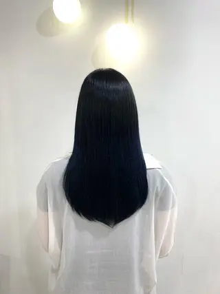 カラー ハナダ メイのヘアスタイル