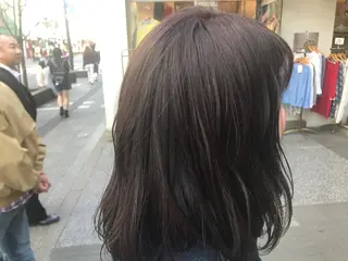 セミロング カラー 【暖色カラー特化】 中山由梨のヘアスタイル