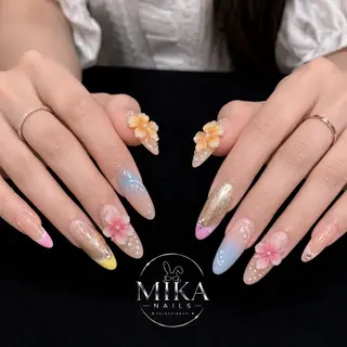 ネイル Mika Nails 心斎橋のネイルデザイン
